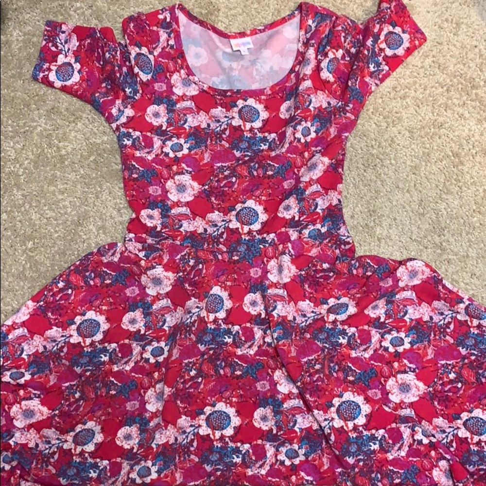 Pink floral Nicole
